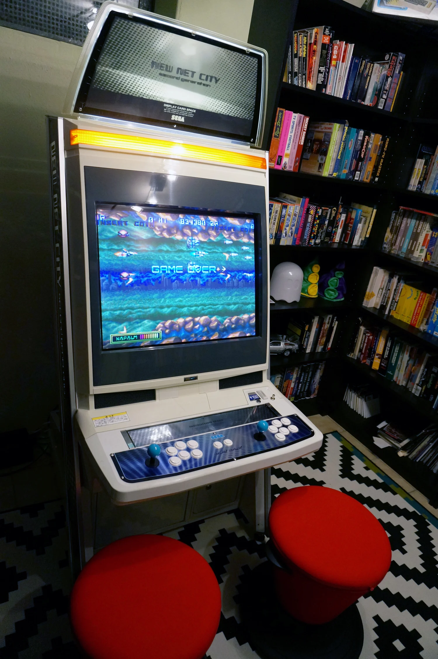 dustlayer.com-arcade-thunder-cross-2